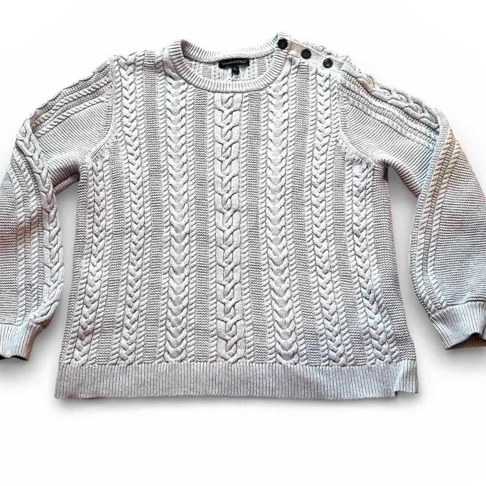 Banana Republic Cable Knit Crewneck Sweater Size XL Gray Button Accent‎ NWOT